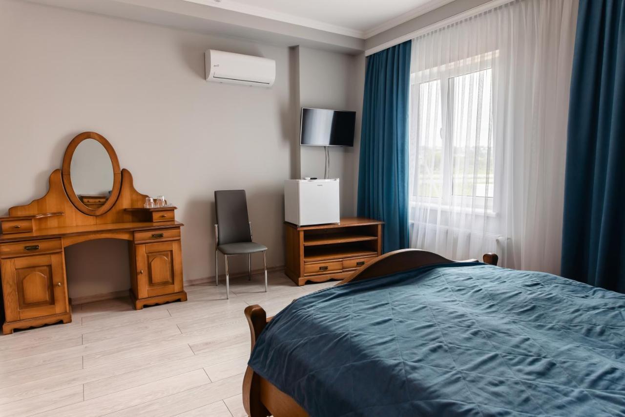 Af Trans Hotel Marshyntsi Экстерьер фото