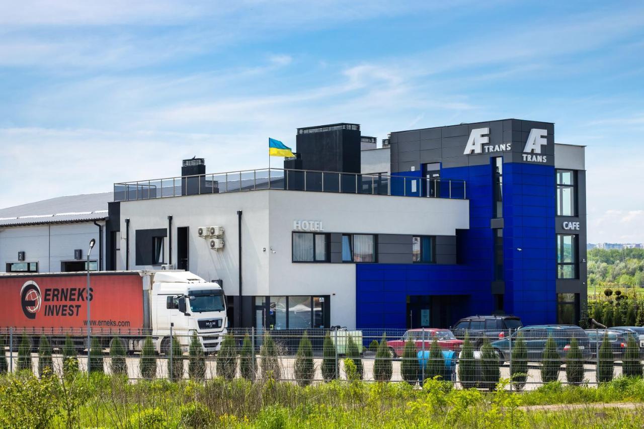 Af Trans Hotel Marshyntsi Экстерьер фото